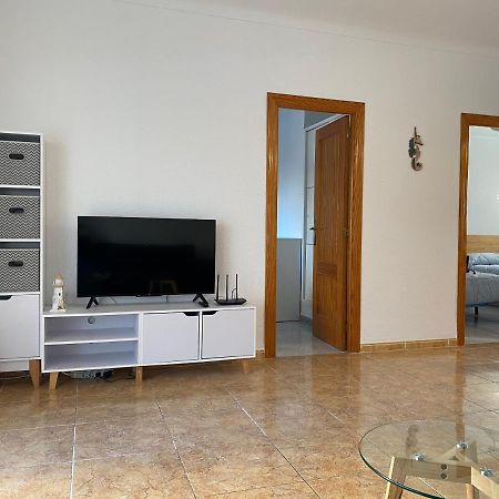 Amplio Apartamento Con Vistas Al Mar, Parking Y Wifi Alicante Bagian luar foto