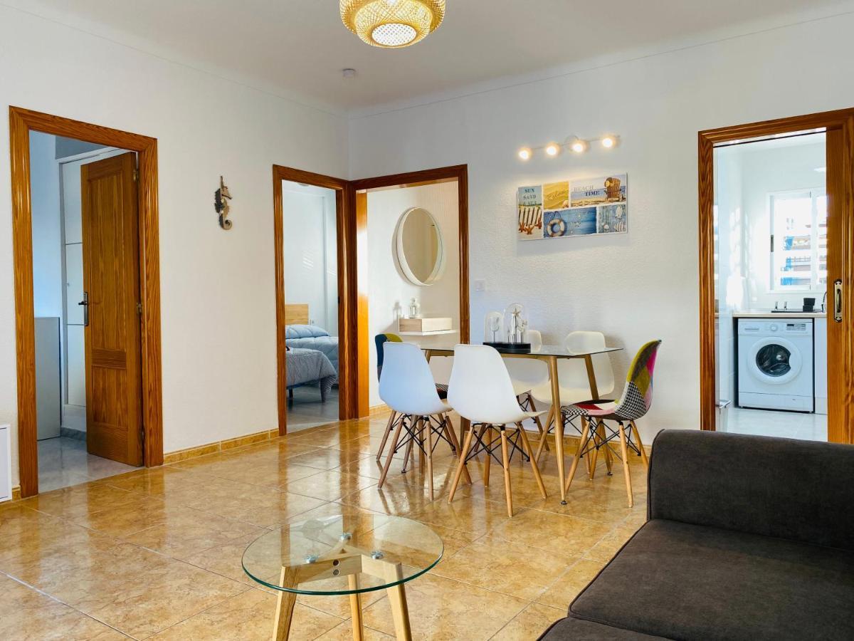 Amplio Apartamento Con Vistas Al Mar, Parking Y Wifi Alicante Bagian luar foto